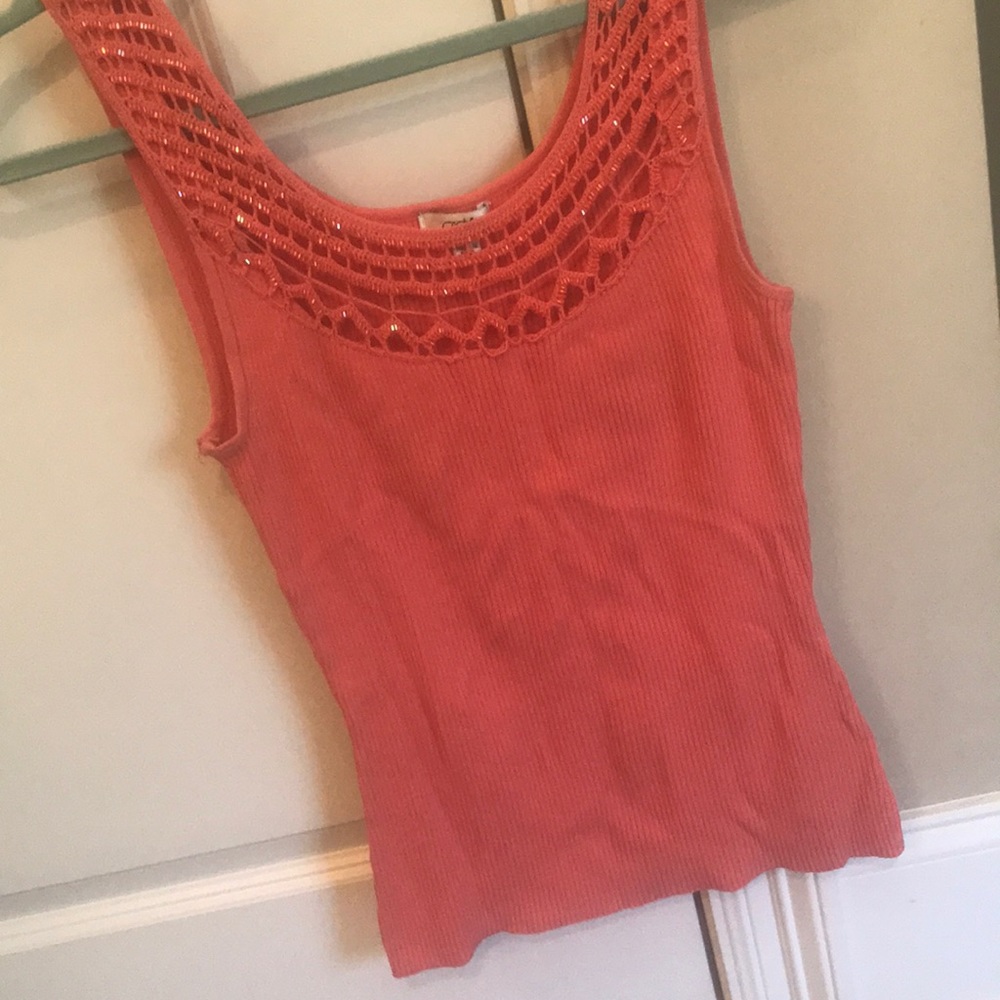 Cache tank top
